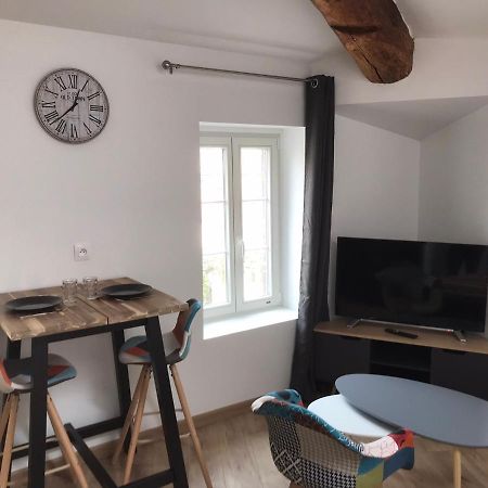Le Petit Sault - Super Studio Refait A Neuf Proche Des Commerces Naionaln3 Royat Exterior foto